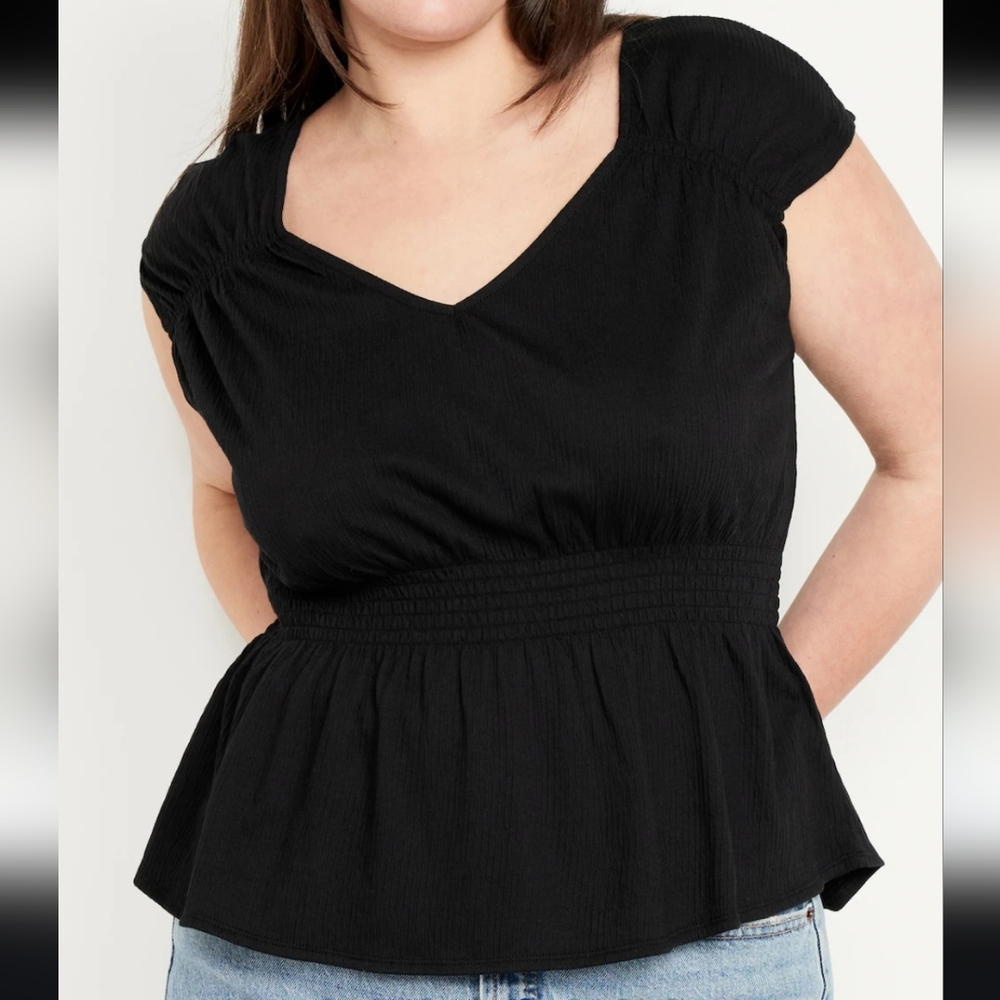NWT XL Old Navy Spring Short Sleeve Smocked Waist Shirt. Plus Size